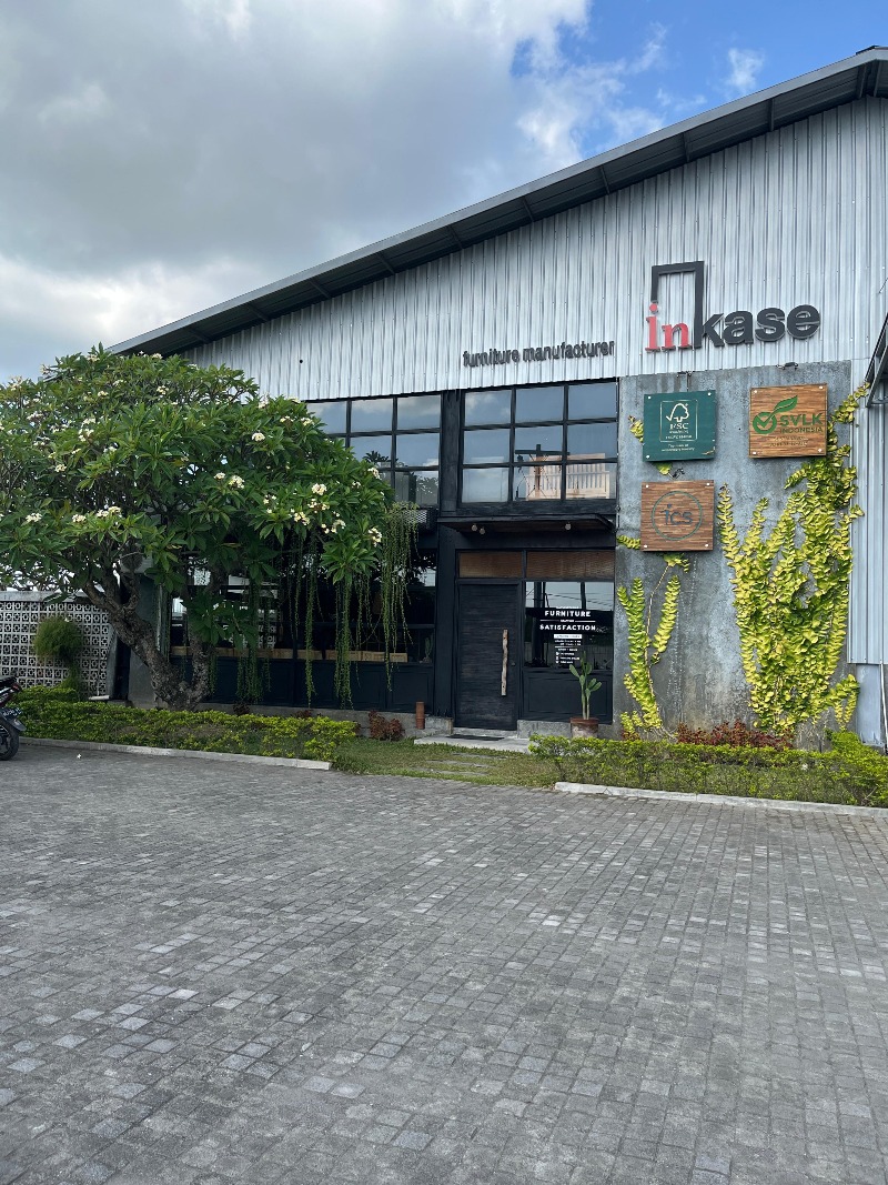 PT INKASE INDO CORPORA Background