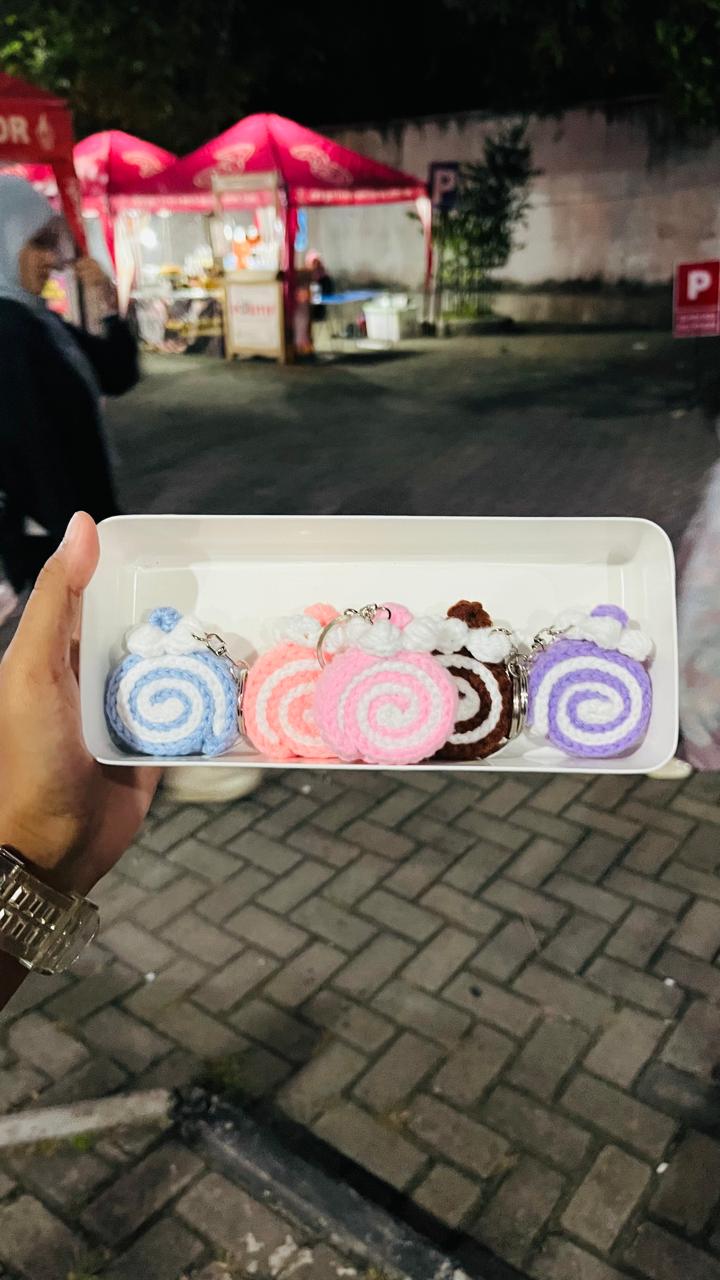 Foto Produk Dirayakan Semesta