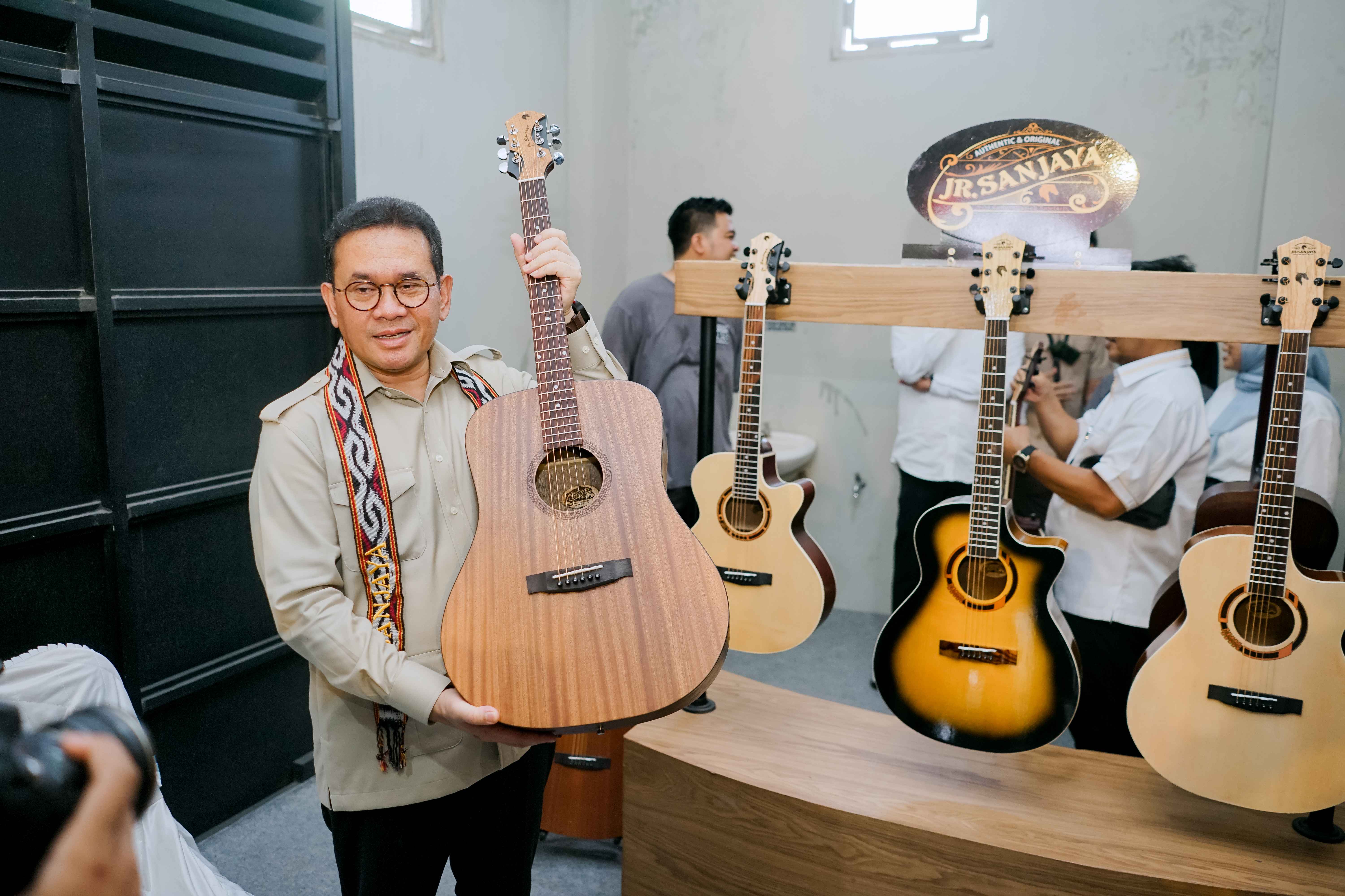 Foto PT JR.SANJAYA MUSIC INDONESIA
