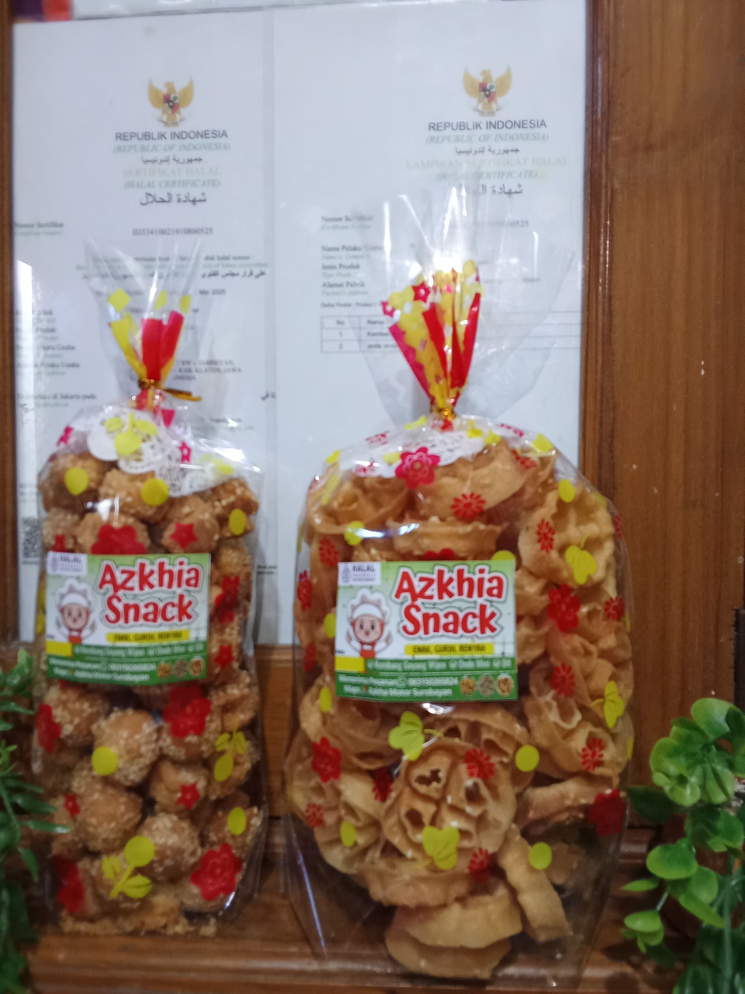 Foto Produk Azkhia Snack 